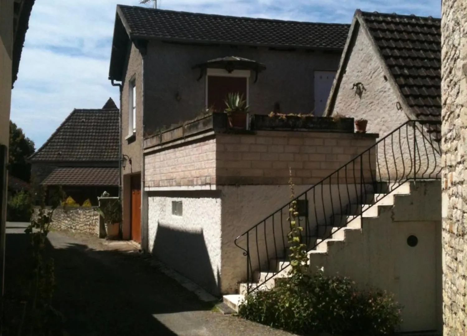 Le Pigeonnier Maison De Caractere Logement 4 Personnes La Maisonnette Renovee Logement 2 Personnes Floirac  Holiday home