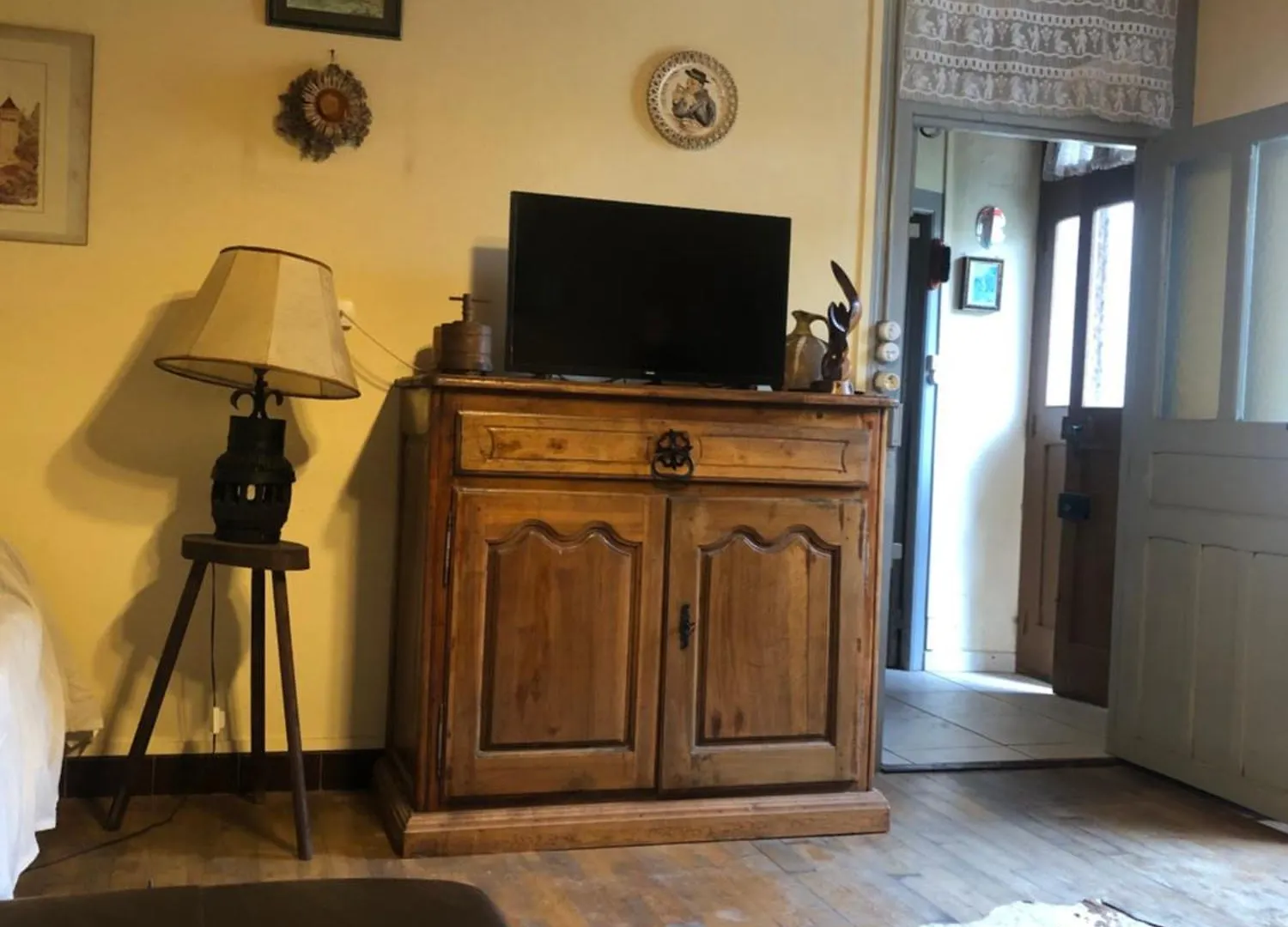 Le Pigeonnier Maison De Caractere Logement 4 Personnes La Maisonnette Renovee Logement 2 Personnes Floirac  0*, Floirac (Lot) France