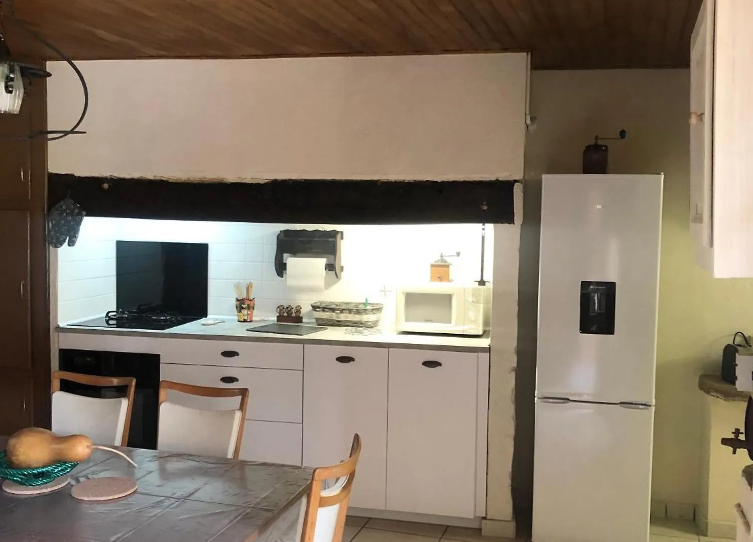 Holiday home Le Pigeonnier Maison De Caractere Logement 4 Personnes La Maisonnette Renovee Logement 2 Personnes Floirac  France