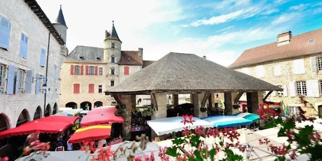 Le Pigeonnier Maison De Caractere Logement 4 Personnes La Maisonnette Renovee Logement 2 Personnes Floirac
